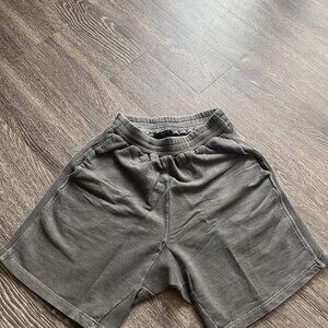 Cole Buxton Sweatshorts in Washed balck size